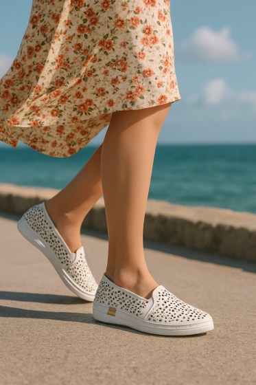 GP & MAX Γυναικεία Δερμάτινα Ανατομικά Loafers Άσπρα